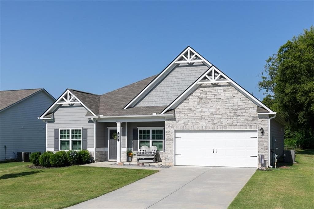 3 bedroom, 3 bathroom, 2,404 sq ft single family residence for sale at 60 Jackson Farm Road, Cartersville, GA 30120 — photo 3