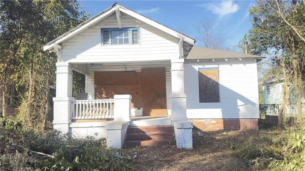 2 bedroom, 1 bathroom, 876 sq ft single family residence for sale at 537 Colquitt Street, Macon, GA 31206