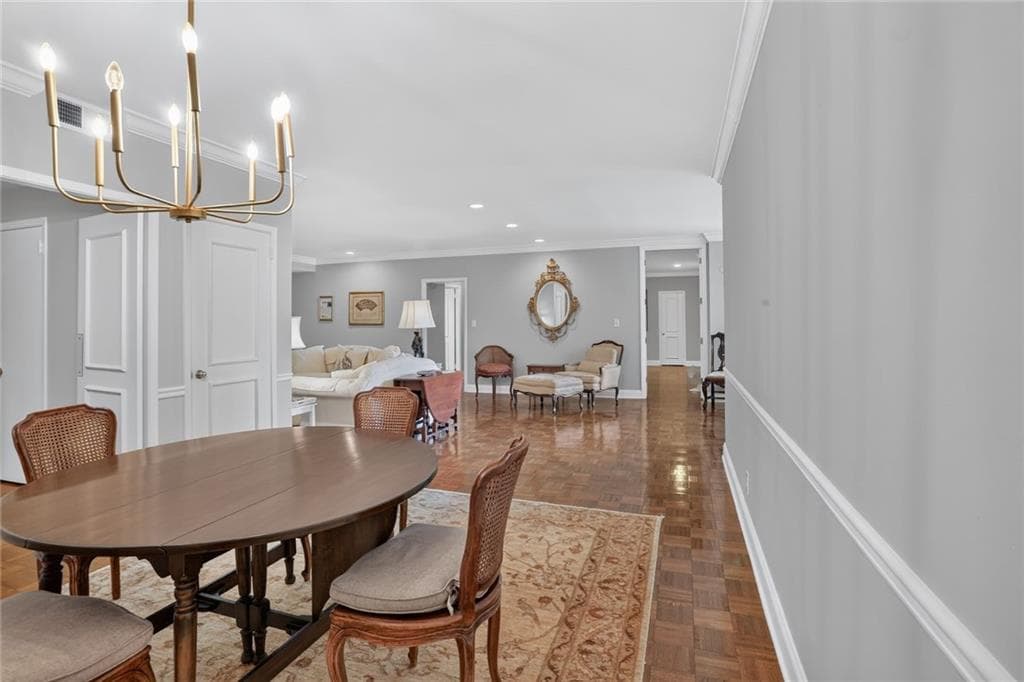 2 bedroom, 2 bathroom, 1,800 sq ft condominium for sale at 2734 Peachtree Road A201, Atlanta, GA 30305 — photo 6