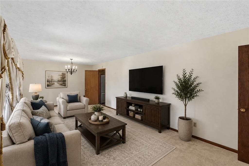 3 bedroom, 2 bathroom, 1,629 sq ft single family residence for sale at 2171 Pinehurst Road, Snellville, GA 30078 — photo 3