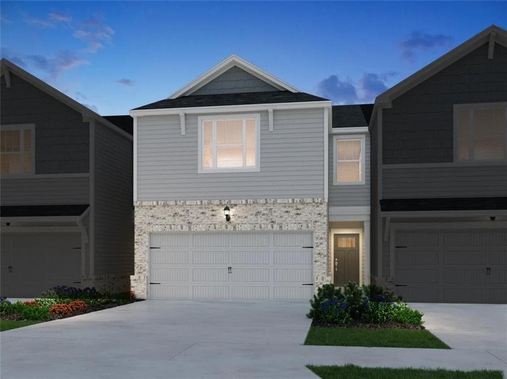 3 bedroom, 3 bathroom, 1,640 sq ft townhouse for sale at 7858 Marie Way, Fairburn, GA 30213 — photo 2