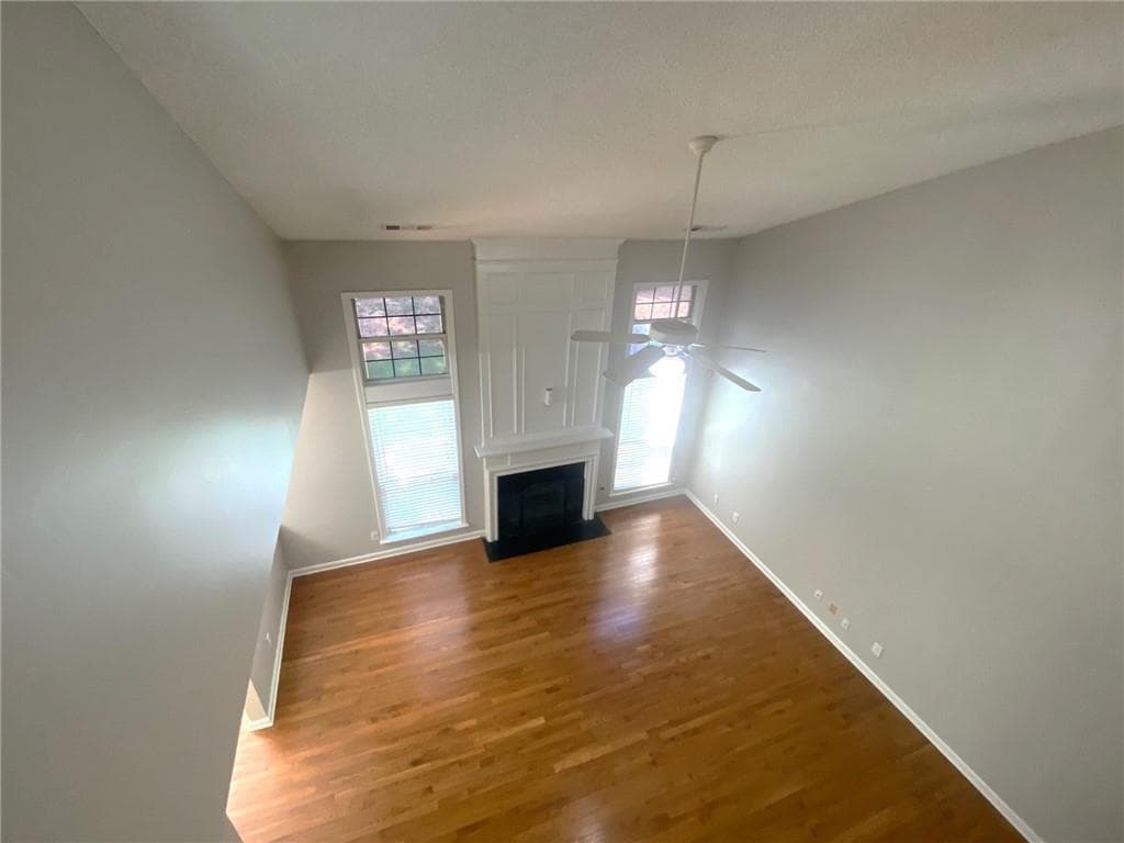 3 bedroom, 3 bathroom, 2,142 sq ft single family residence for sale at 518 Stepney Court, Marietta, GA 30067 — photo 7