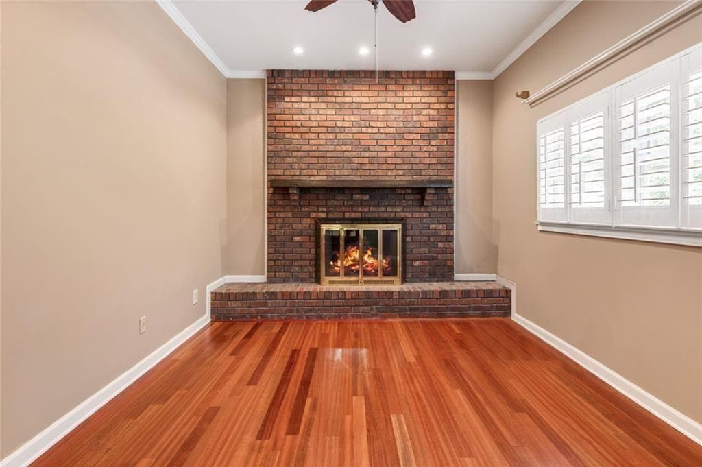4 bedroom, 3 bathroom, 2,447 sq ft single family residence for sale at 647 Shannon Green Circle, Mableton, GA 30126 — photo 9