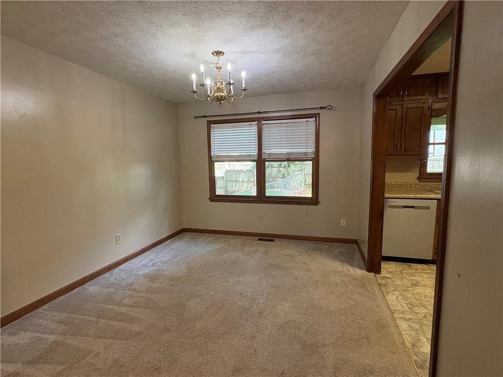 3 bedroom, 3 bathroom, 1,664 sq ft single family residence for sale at 4830 Squirrel Creek Drive, Gainesville, GA 30506 — photo 10
