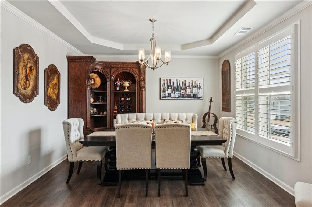 5 bedroom, 3 bathroom, 3,200 sq ft single family residence for sale at 4365 Sunflower Circle, Cumming, GA 30040 — photo 3