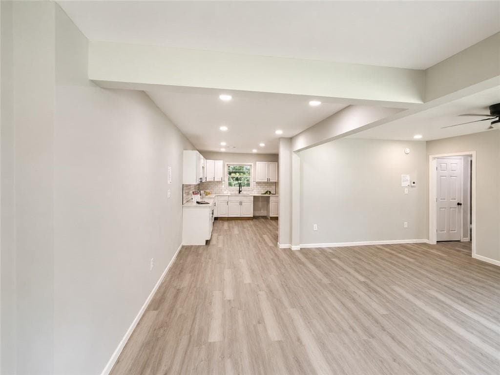 3 bedroom, 2 bathroom, 1,038 sq ft single family residence for sale at 2328 Bonner Road, East Point, GA 30344 — photo 5