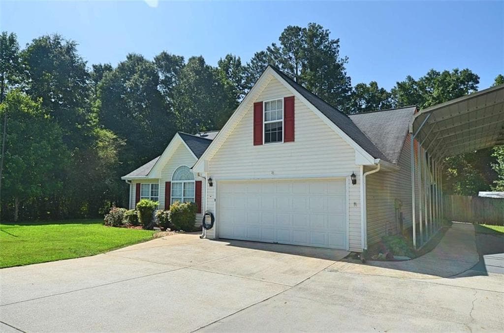 3 bedroom, 2 bathroom, 1,733 sq ft single family residence under contract at 45 Crooked Creek Way, Covington, GA 30016 — photo 4