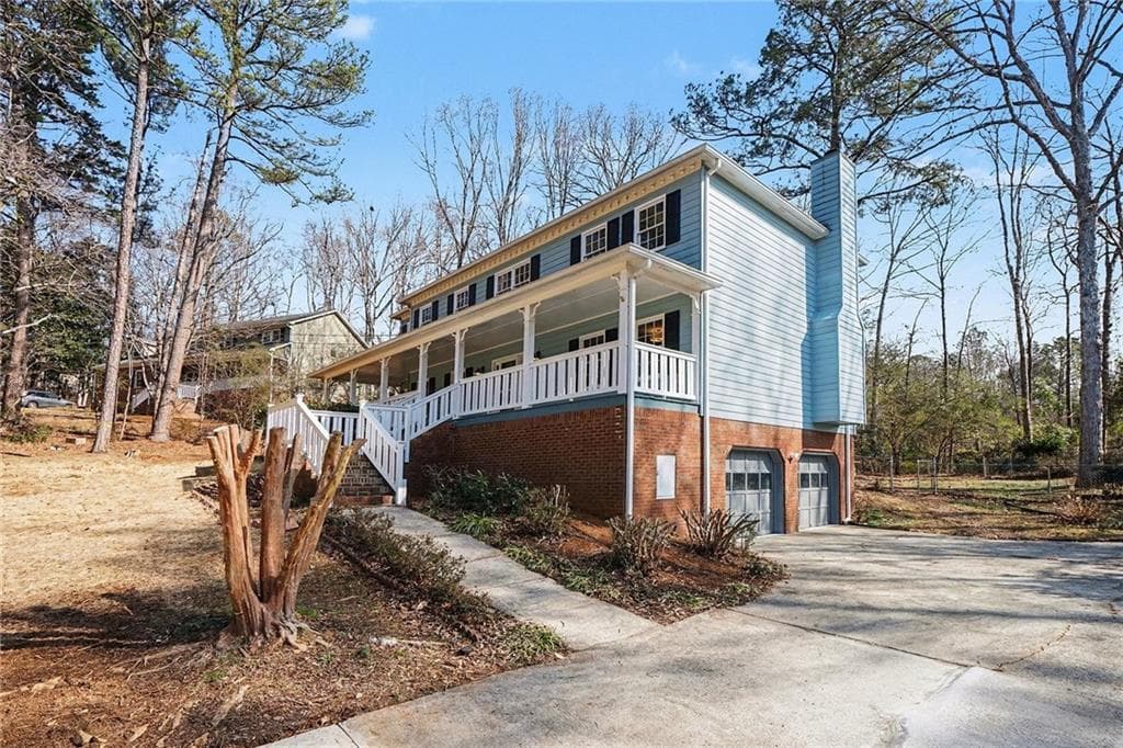 4 bedroom, 3 bathroom, 2,846 sq ft single family residence for sale at 4550 Trumble Terrace, Snellville, GA 30039 — photo 3
