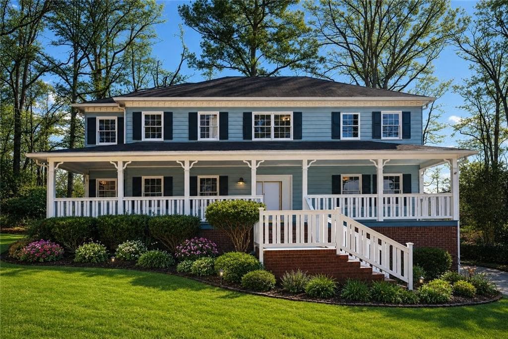 4 bedroom, 3 bathroom, 2,846 sq ft single family residence for sale at 4550 Trumble Terrace, Snellville, GA 30039