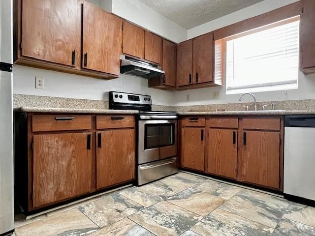 6 bedroom, 5 bathroom, 3,360 sq ft duplex for rent at 1630 Leona Street 1630, Atlanta, GA 30318 for $3,495 a month — photo 3
