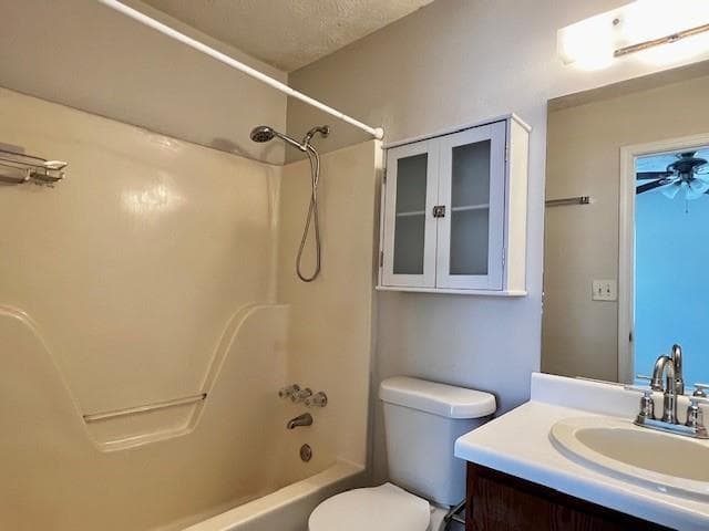 6 bedroom, 5 bathroom, 3,360 sq ft duplex for rent at 1630 Leona Street 1630, Atlanta, GA 30318 for $3,495 a month — photo 8