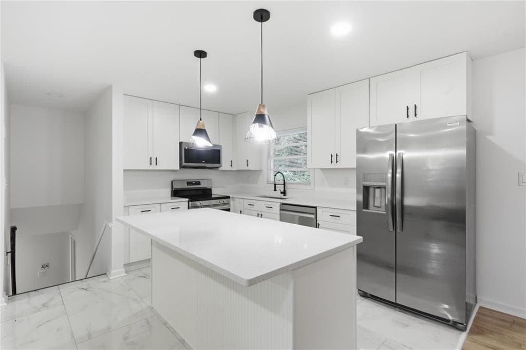 3 bedroom, 2 bathroom, 1,781 sq ft single family residence for sale at 3647 Oregon Trail, Decatur, GA 30032 — photo 10