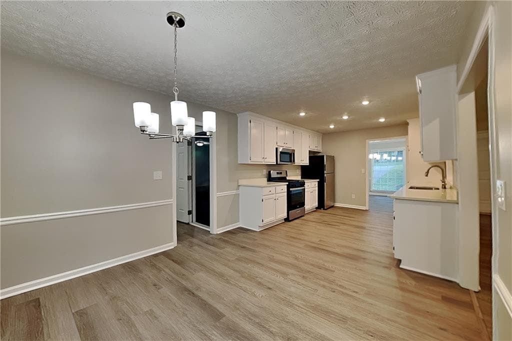 3 bedroom, 2 bathroom, 2,053 sq ft single family residence for rent at 5217 Proctor Landing, Acworth, GA 30101 for $2,150 a month — photo 4