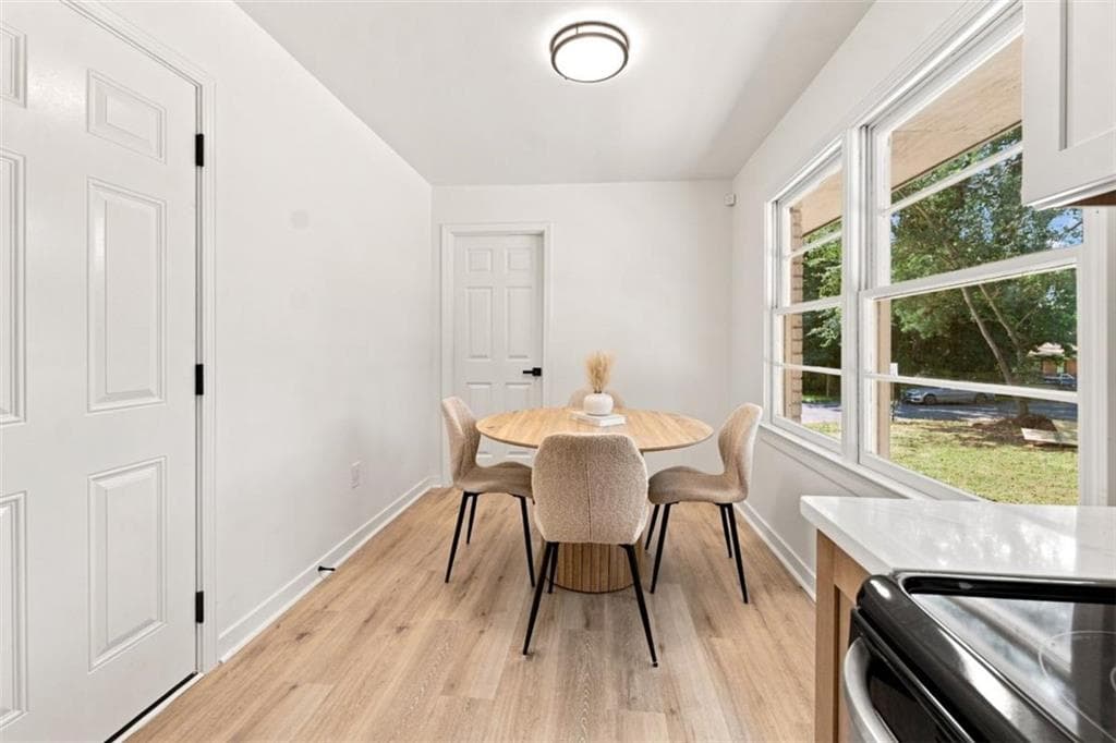 5 bedroom, 3 bathroom, 2,331 sq ft single family residence for sale at 4804 Thompson Mill Road, Lithonia, GA 30038 — photo 10