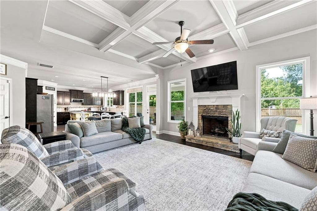5 bedroom, 3 bathroom, 3,312 sq ft single family residence under contract at 6240 Brookshire Court, Braselton, GA 30517 — photo 10
