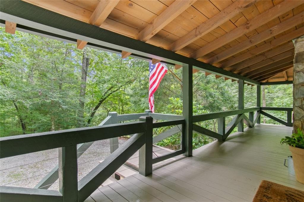 4 bedroom, 3 bathroom, 2,080 sq ft single family residence for sale at 322 Honeysuckle Way, Blue Ridge, GA 30513 — photo 3