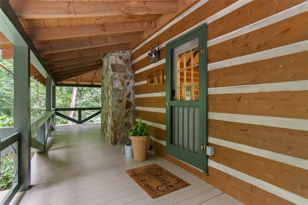 4 bedroom, 3 bathroom, 2,080 sq ft single family residence for sale at 322 Honeysuckle Way, Blue Ridge, GA 30513 — photo 6