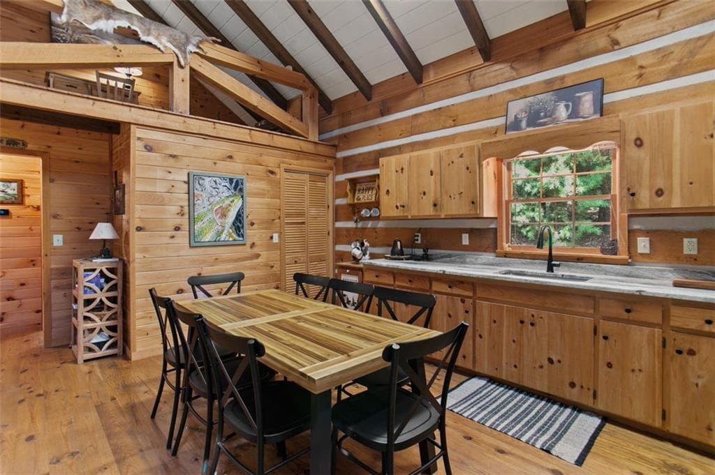 4 bedroom, 3 bathroom, 2,080 sq ft single family residence for sale at 322 Honeysuckle Way, Blue Ridge, GA 30513 — photo 10