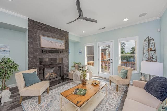3 bedroom, 4 bathroom, 2,000 sq ft townhouse for sale at 1215 Lavista Circle, Atlanta, GA 30324 — photo 2