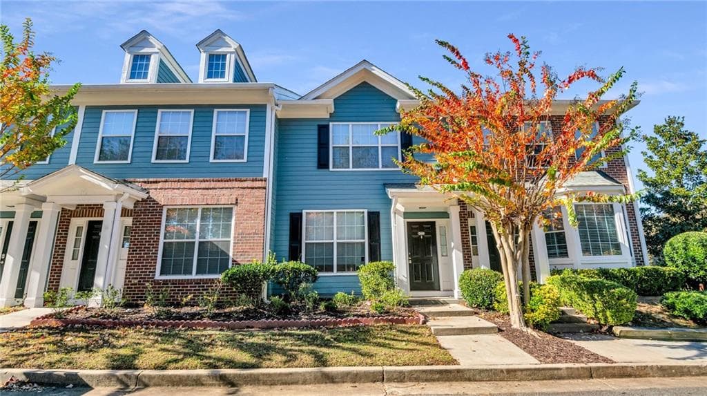 2 bedroom, 3 bathroom, 1,296 sq ft townhouse for sale at 398 Pine Hill Place, Norcross, GA 30093