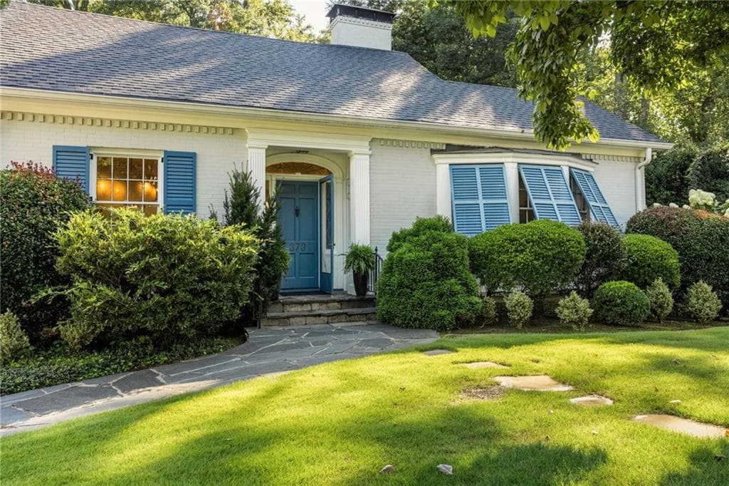5 bedroom, 5 bathroom, 4,248 sq ft single family residence under contract at 373 Glenn Circle, Decatur, GA 30030 — photo 7