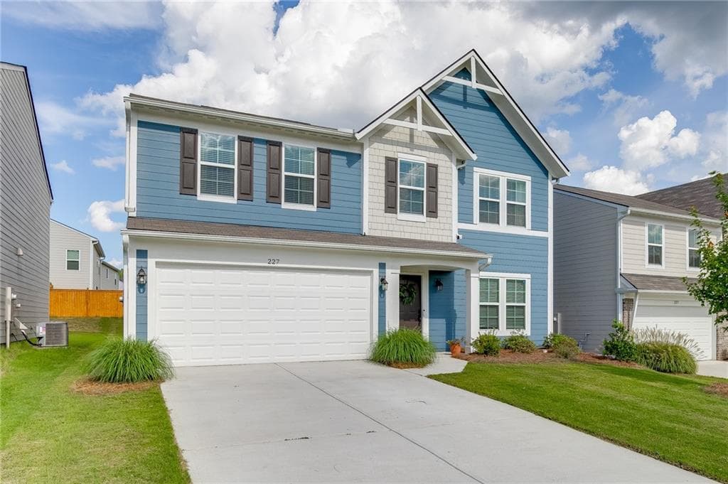 3 bedroom, 3 bathroom, 2,108 sq ft single family residence for sale at 227 Traminer Way, Braselton, GA 30517 — photo 2