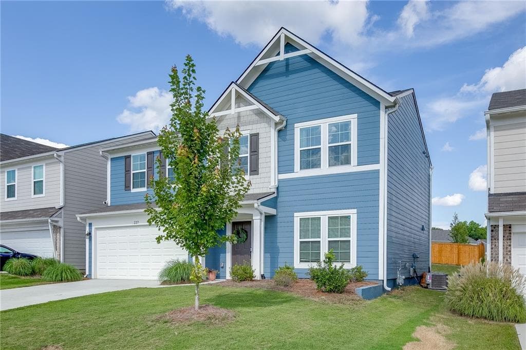 3 bedroom, 3 bathroom, 2,108 sq ft single family residence for sale at 227 Traminer Way, Braselton, GA 30517 — photo 3