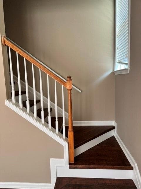 4 bedroom, 4 bathroom, 2,100 sq ft single family residence for rent at 564 Friars Head Drive, Suwanee, GA 30024 for $2,550 a month — photo 6