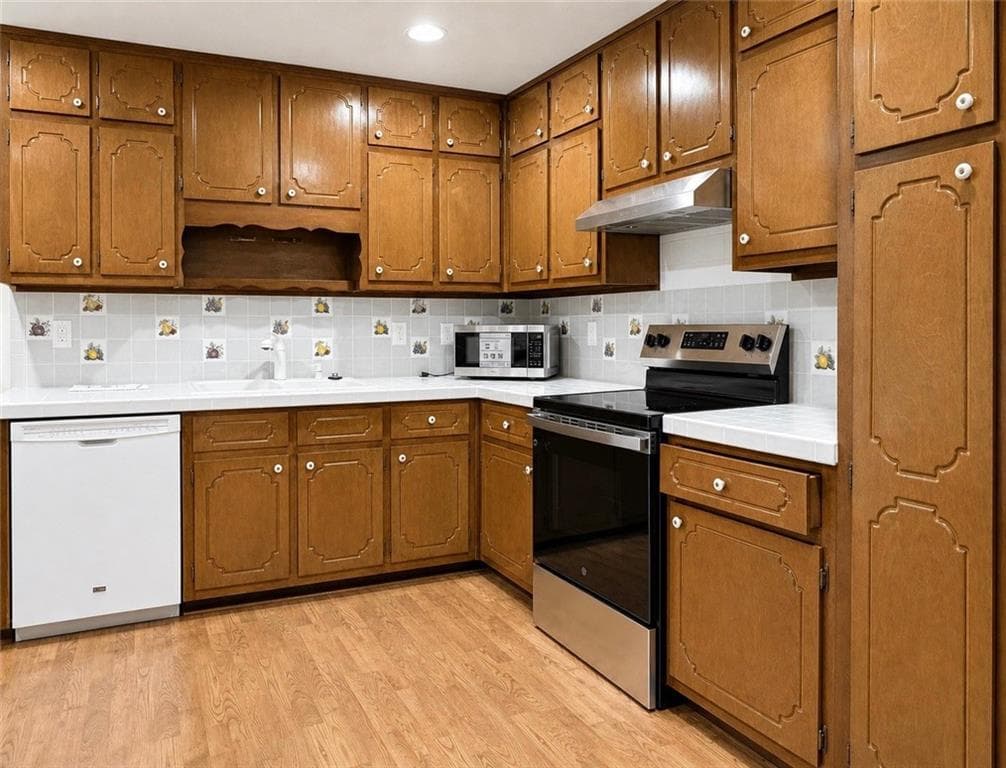 3 bedroom, 3 bathroom, 2,008 sq ft single family residence for rent at 5198 Two Branches Court, Mableton, GA 30126 for $2,450 a month — photo 7