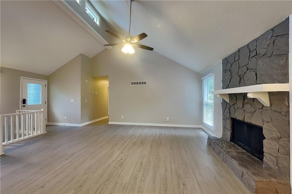 3 bedroom, 2 bathroom, 2,368 sq ft single family residence for rent at 1179 Norfolk Drive, Acworth, GA 30102 for $2,350 a month — photo 3