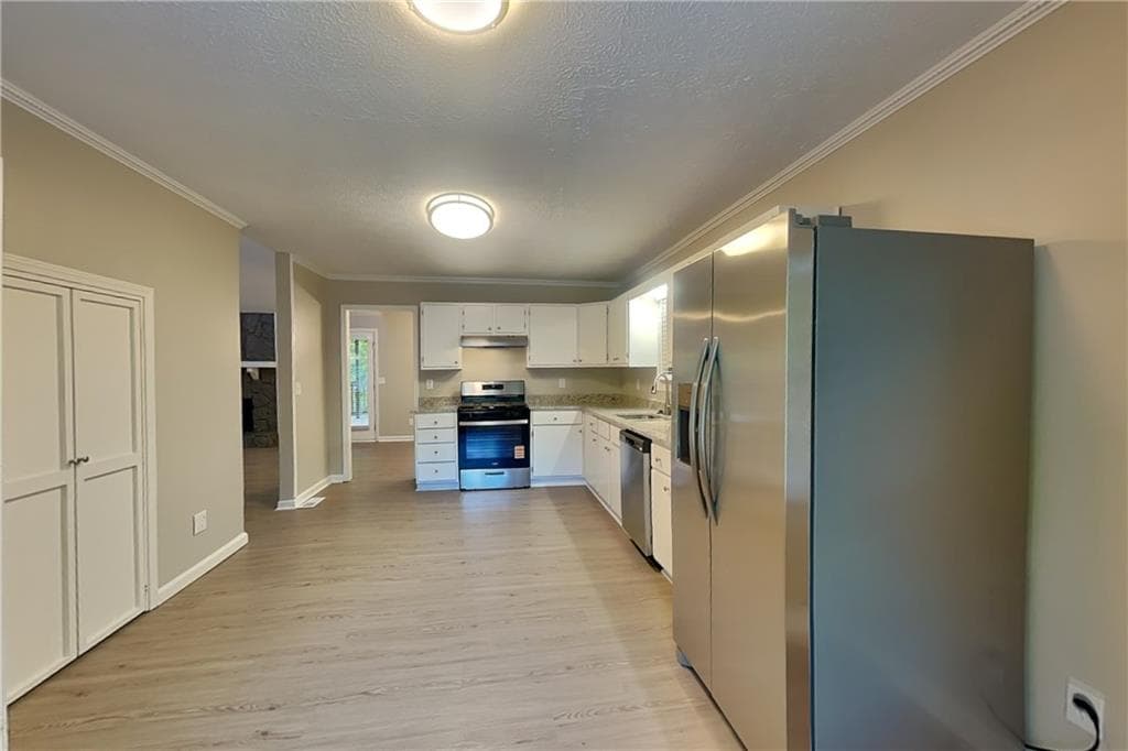 3 bedroom, 2 bathroom, 2,368 sq ft single family residence for rent at 1179 Norfolk Drive, Acworth, GA 30102 for $2,350 a month — photo 5