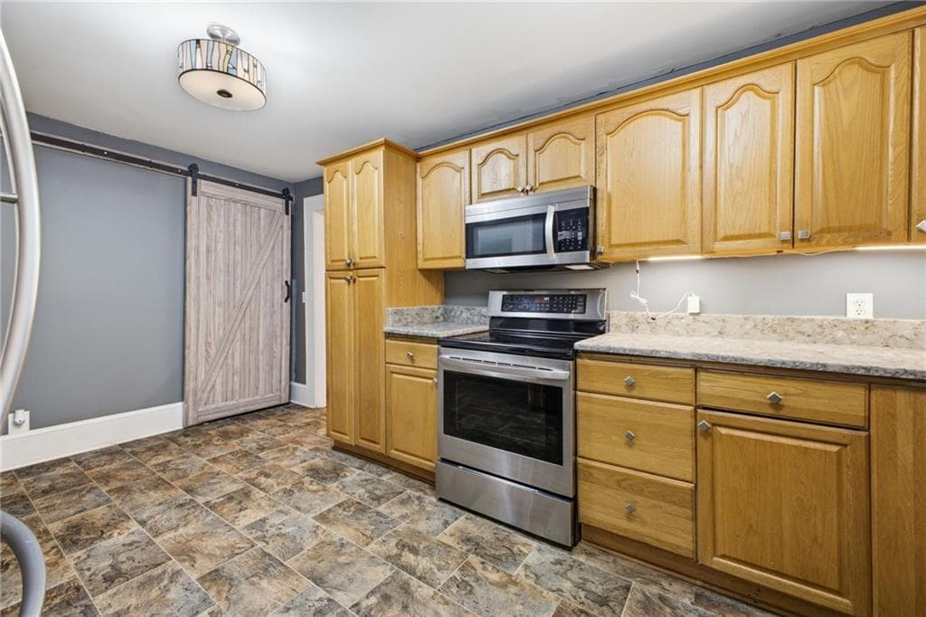 3 bedroom, 2 bathroom, 1,580 sq ft single family residence for sale at 38 Nelson Street, Silver Creek, GA 30173 — photo 10