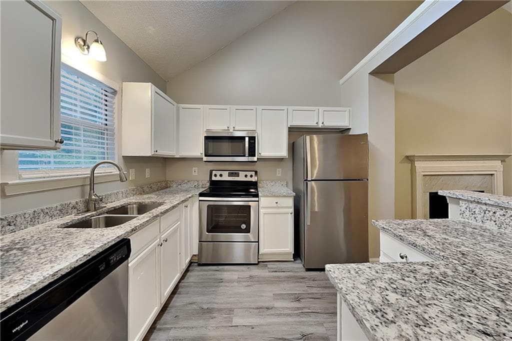 3 bedroom, 2 bathroom, 1,624 sq ft single family residence for rent at 107 Laguna Springs Drive, Woodstock, GA 30188 for $2,250 a month — photo 6