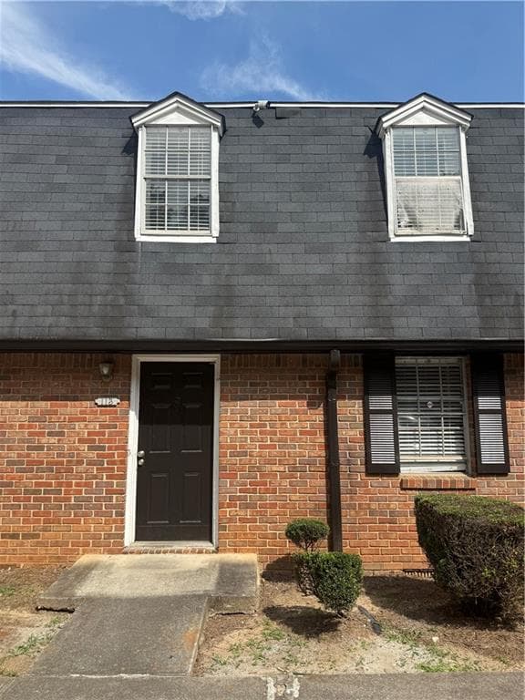 2 bedroom, 2 bathroom, 1,250 sq ft townhouse for sale at 113 Plantation Circle, Clarkston, GA 30021 — photo 3
