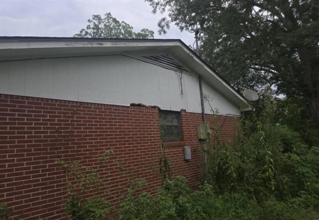 3 bedroom, 2 bathroom, 1,107 sq ft single family residence for sale at 514 Stephenson Road, Boston, GA 31626 — photo 2