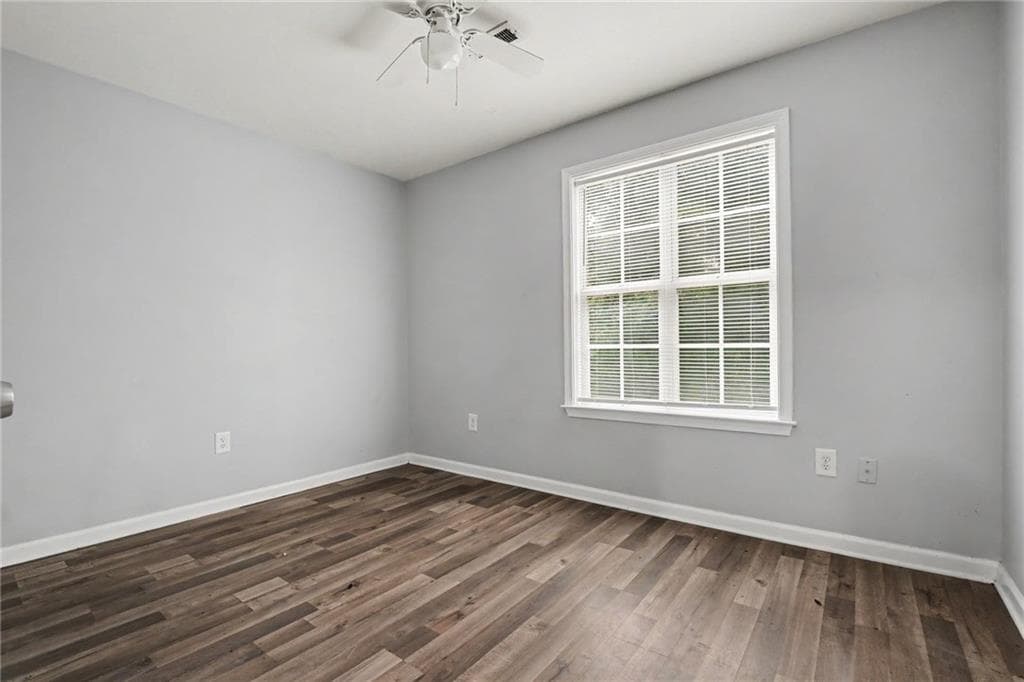 duplex for sale at 1123 Jones Avenue, Atlanta, GA 30318 — photo 10