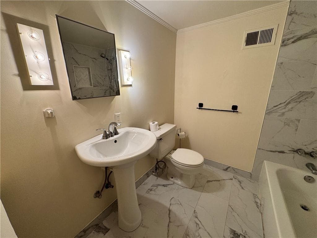 1 bedroom, 1 bathroom, 600 sq ft apartment for rent at 2544 Peachtree Road 8, Atlanta, GA 30305 for $1,375 a month — photo 7