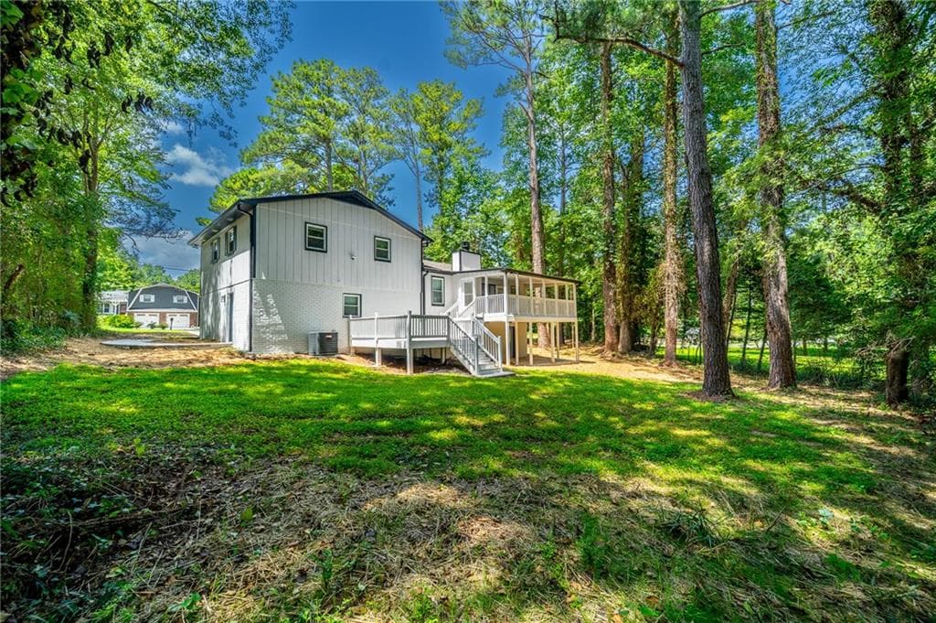 4 bedroom, 3 bathroom, 2,056 sq ft single family residence for sale at 1158 Research Drive, Marietta, GA 30066 — photo 5
