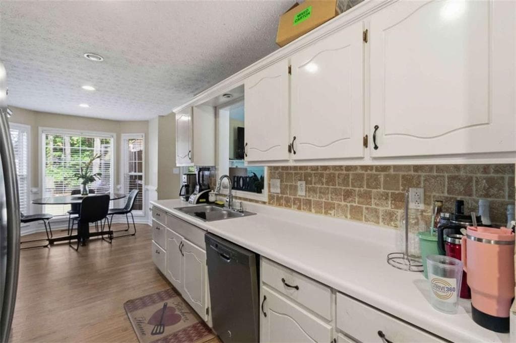 3 bedroom, 2 bathroom, 1,519 sq ft single family residence for sale at 820 Clifton Ridge, Mcdonough, GA 30253 — photo 10