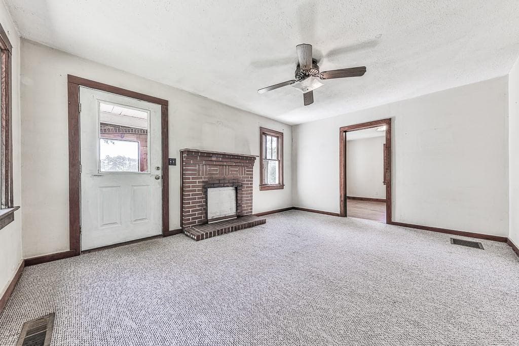 4 bedroom, 2 bathroom, 2,044 sq ft single family residence for sale at 514 Ball Ground Road, Ball Ground, GA 30107 — photo 3