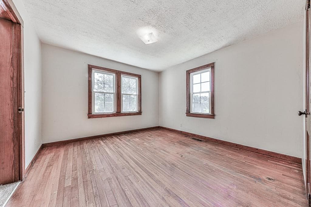 4 bedroom, 2 bathroom, 2,044 sq ft single family residence for sale at 514 Ball Ground Road, Ball Ground, GA 30107 — photo 5