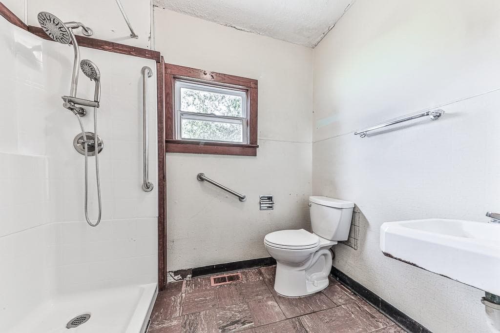 4 bedroom, 2 bathroom, 2,044 sq ft single family residence for sale at 514 Ball Ground Road, Ball Ground, GA 30107 — photo 8