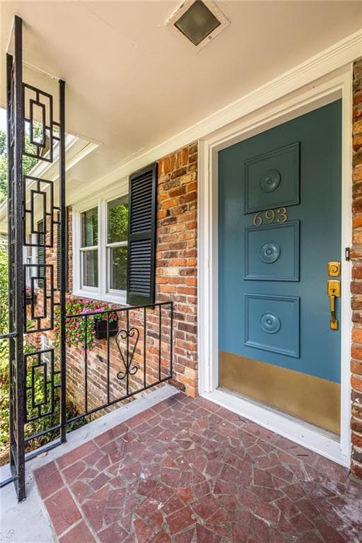 3 bedroom, 2 bathroom, 2,254 sq ft single family residence for sale at 693 N Superior Avenue, Decatur, GA 30033 — photo 8