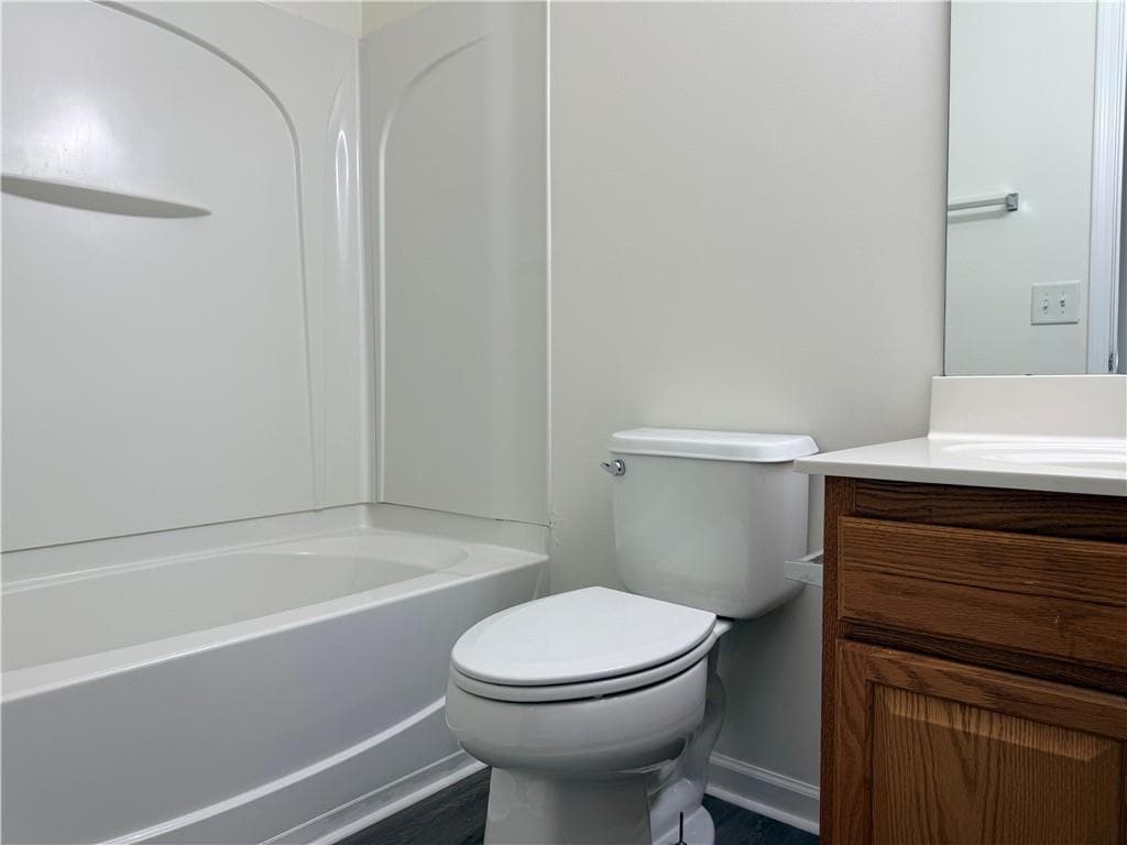 3 bedroom, 3 bathroom, 1,360 sq ft single family residence for rent at 6245 Smoke Ridge Lane, Cumming, GA 30041 for $2,100 a month — photo 10