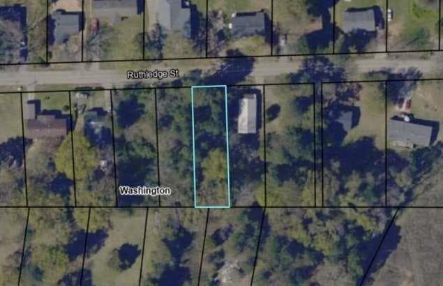 home for sale at 122 Rutledge Street, Washington, GA