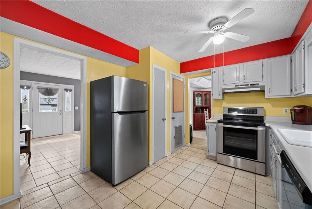 3 bedroom, 3 bathroom, 1,368 sq ft single family residence under contract at 3679 Pointer Road, Loganville, GA 30052 — photo 3