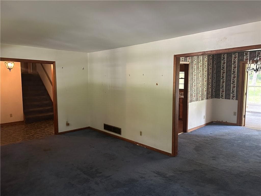 4 bedroom, 3 bathroom, 2,252 sq ft single family residence for sale at 2644 Venus Way, Decatur, GA 30034 — photo 7