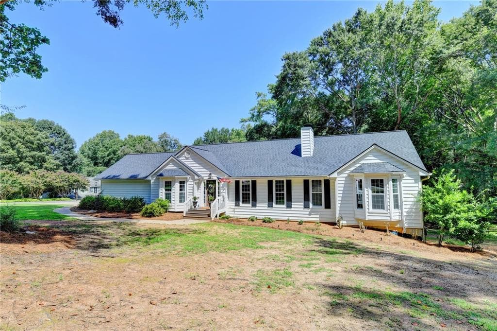 4 bedroom, 3 bathroom, 3,432 sq ft single family residence sold at 702 Plantation Cove, Woodstock, GA 30188