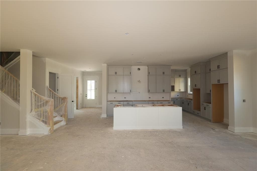 5 bedroom, 4 bathroom, 3,560 sq ft single family residence for sale at 2253 Ellis Mountain Drive, Marietta, GA 30064 — photo 8