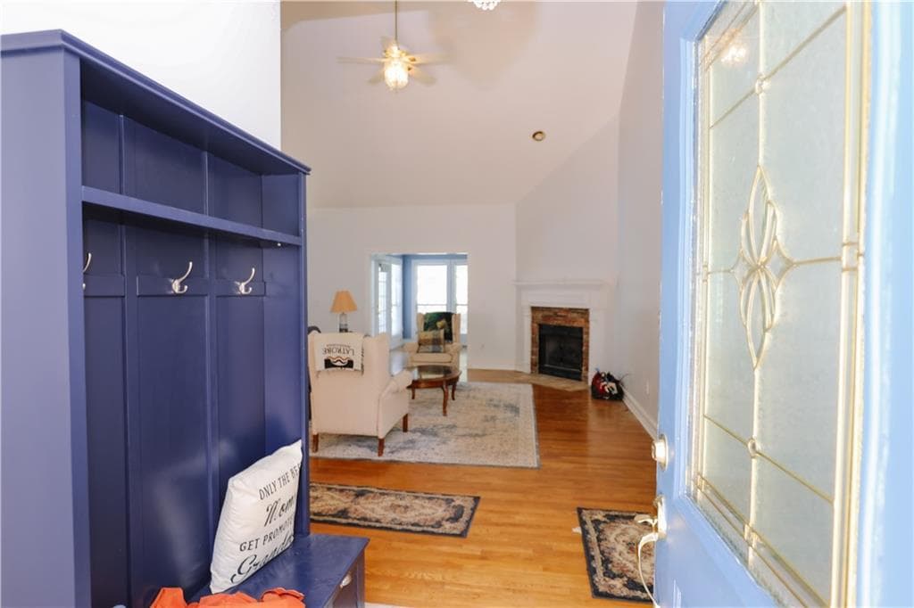 3 bedroom, 3 bathroom, 2,365 sq ft single family residence for sale at 7404 Golfers Point, Villa Rica, GA 30180 — photo 6